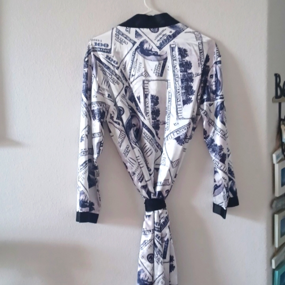 Shein Money Robe Size Med Womens